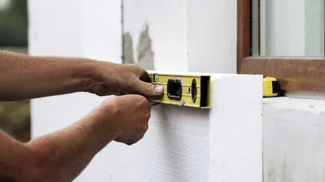 Ocieplenie poddasza styropianem czy wełną - kluczowe różnice Ocieplenie poddasza styropianem czy wełną - kluczowe różnice