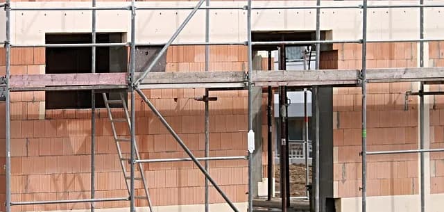 Jak ocieplić drzwi na strych: 5 skutecznych metod izolacji termicznej Jak ocieplić drzwi na strych: 5 skutecznych metod izolacji termicznej