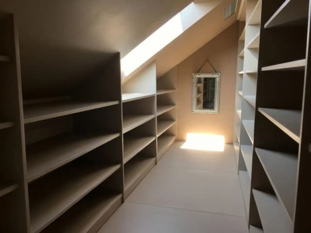 Jakie kolory na poddasze, które optycznie powiększą przestrzeń? Jakie kolory na poddasze, które optycznie powiększą przestrzeń?